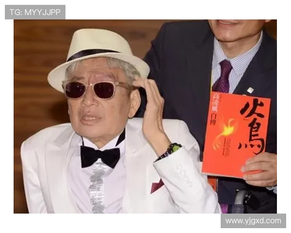 杭州足球队逆袭之路:从低谷到巅峰的传奇故事与奋斗精神 杭州足球队逆袭之路:从低谷到巅峰的传奇故事与奋斗精神