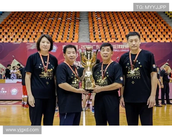 深圳篮球队荣登篮球意识排行榜第五名展现出色团队配合与战术执行能力